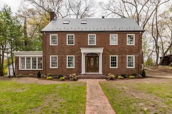 Backyard, Exterior, Facade, Brick Facade, Georgian