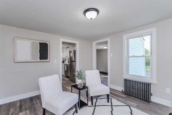 Interior, Stainless Steel Appliances, Wood Texture Flooring
