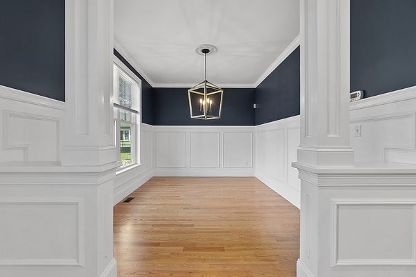 Interior, Pendant Lights, Wood Texture Flooring