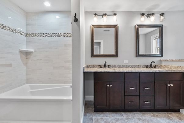 Bathroom, Dual Sink Vanities, Interior, Recessed Lighting