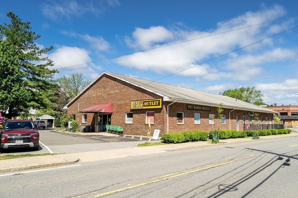 Exterior, Facade, Brick Facade, None