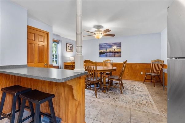 Dining room, Interior