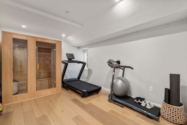 Fitness Equipment, Interior, Recessed Lighting, Wood Texture Flooring
