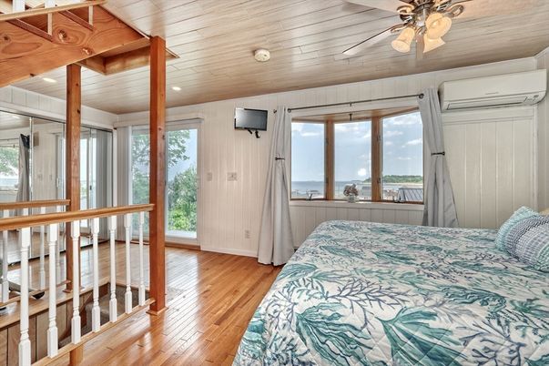 Bedroom, Interior, Recessed Lighting, Water, Wooden Ceilings, Wood Texture Flooring