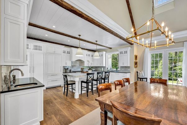 Dining room, Interior, Kitchen, Pendant Lights, Recessed Lighting, Wooden Beams, Wood Texture Flooring