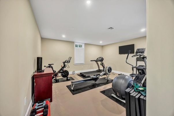 Fitness Equipment, Interior, Recessed Lighting