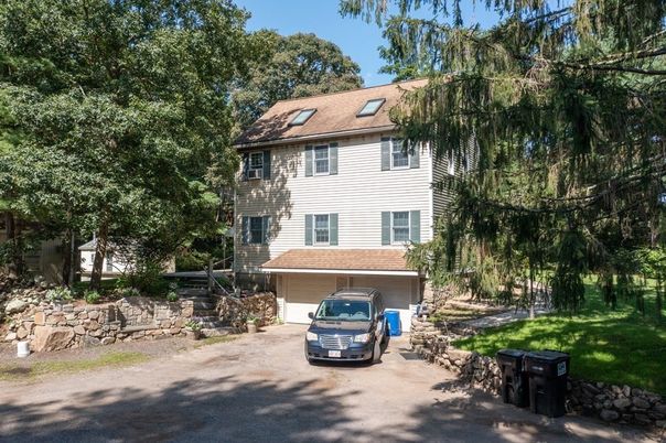Attached, Backyard, Exterior, Facade, Georgian