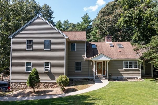 Backyard, Exterior, Facade, Cape Cod