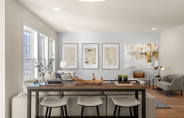 Home Office, Interior, Recessed Lighting, Wood Texture Flooring