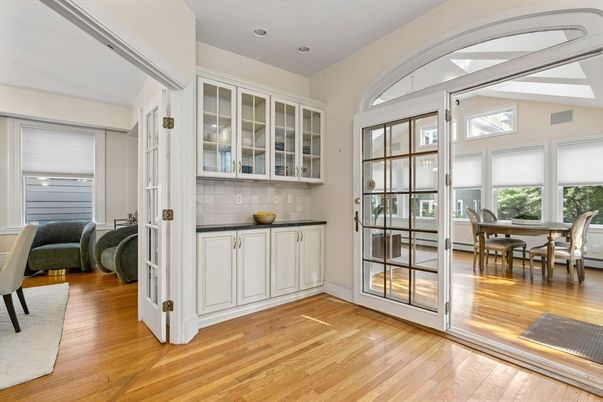 Dining room, Interior, Recessed Lighting, Wood Texture Flooring