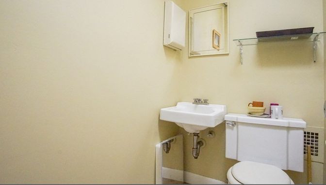 Bathroom, Interior