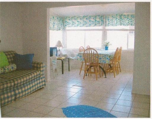 Dining room, Interior