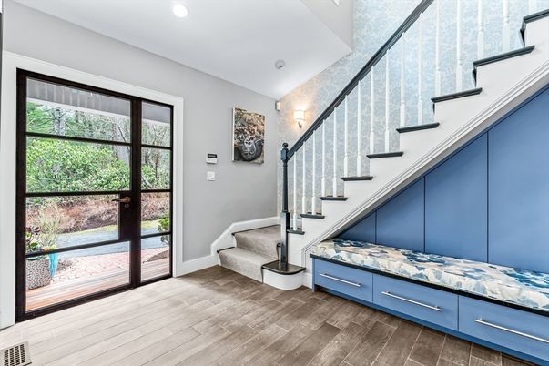 Interior, Recessed Lighting, Wood Texture Flooring