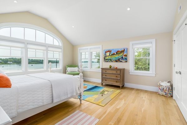 Bedroom, Interior, Recessed Lighting, Water, Wood Texture Flooring