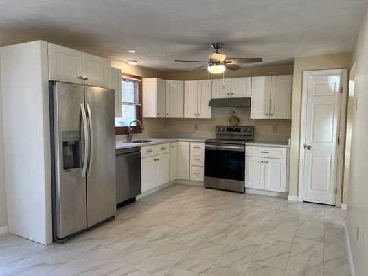 Interior, Kitchen, Marble, Recessed Lighting, Stainless Steel Appliances