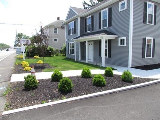 Backyard, Exterior, Facade, Rowhouse