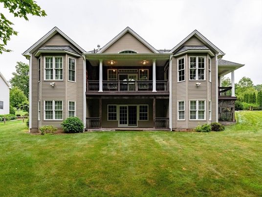 Backyard, Exterior, Facade, Queen Anne Victorian