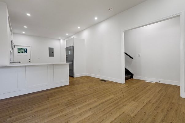 Empty room, Interior, Kitchen, Recessed Lighting, Wood Texture Flooring