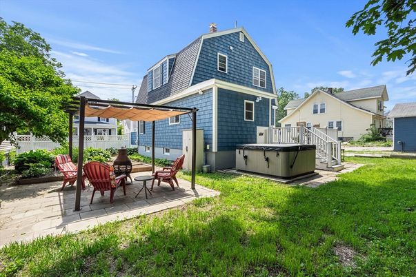 Backyard, Exterior, Hot Tub