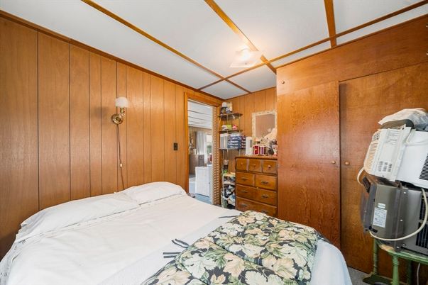 Bedroom, Interior, Wooden Walls