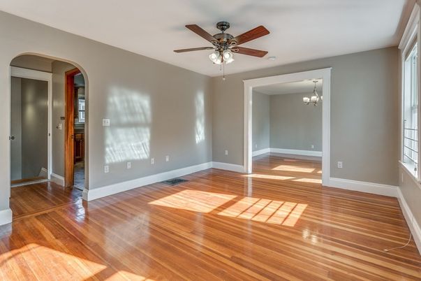 Chandelier, Empty room, Interior, Wood Texture Flooring