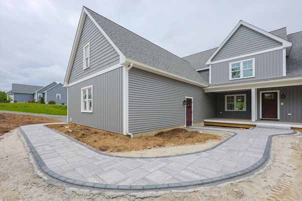 Exterior, Facade, Farmhouse