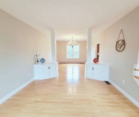 Chandelier, Empty room, Interior, Wood Texture Flooring