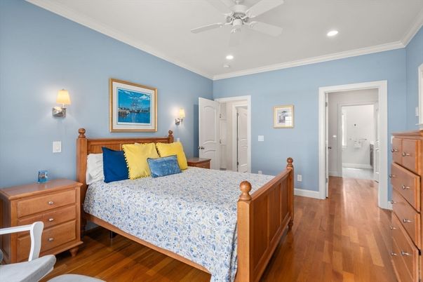 Bedroom, Interior, Recessed Lighting, Wood Texture Flooring