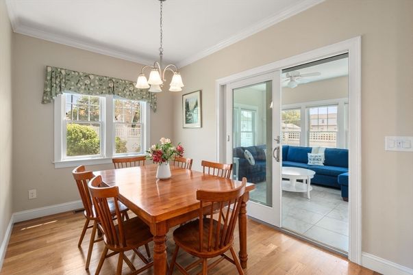 Dining room, Interior, Pendant Lights, Wood Texture Flooring