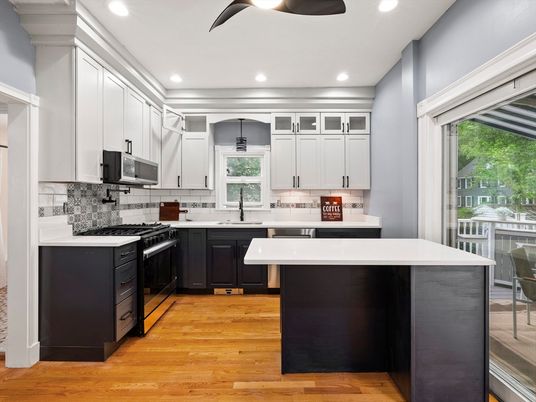 Interior, Kitchen, Pendant Lights, Recessed Lighting, Wood Texture Flooring