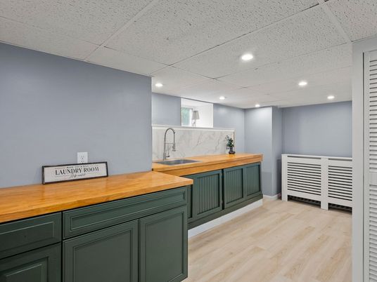 Interior, Kitchen, Recessed Lighting, Wood Texture Flooring