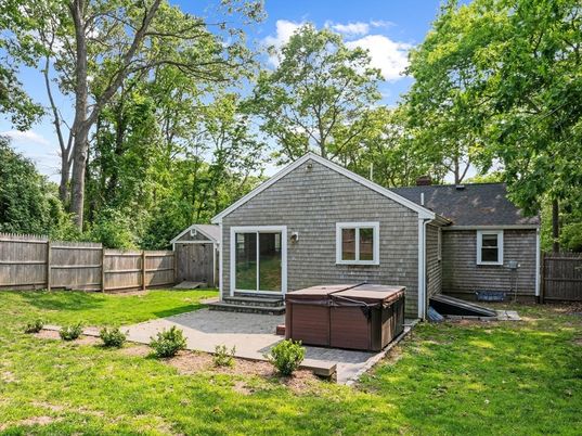 Backyard, Exterior, Hot Tub