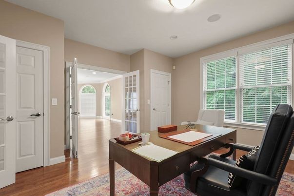 Home Office, Interior, Recessed Lighting, Wood Texture Flooring