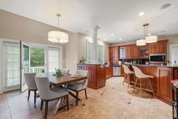 Dining room, Interior, Kitchen, Pendant Lights, Recessed Lighting