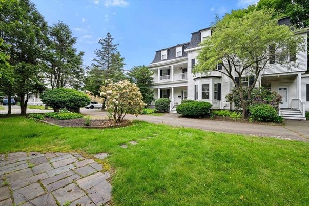 Backyard, Exterior, Facade, Georgian