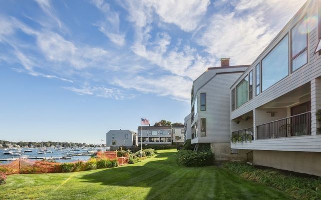 Backyard, Exterior, Water