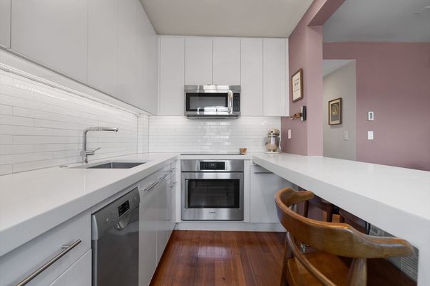 Interior, Kitchen, Stainless Steel Appliances, Wood Texture Flooring