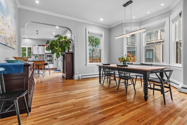 Dining room, Interior, Kitchen, Pendant Lights, Recessed Lighting, Wood Texture Flooring