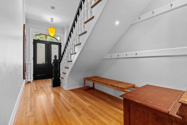 Interior, Pendant Lights, Wood Texture Flooring