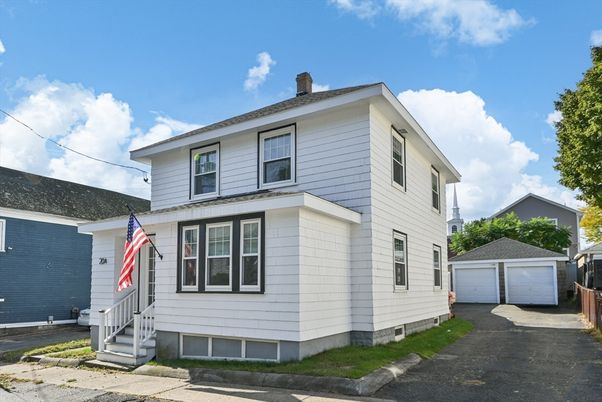 Detached Garage, Exterior
