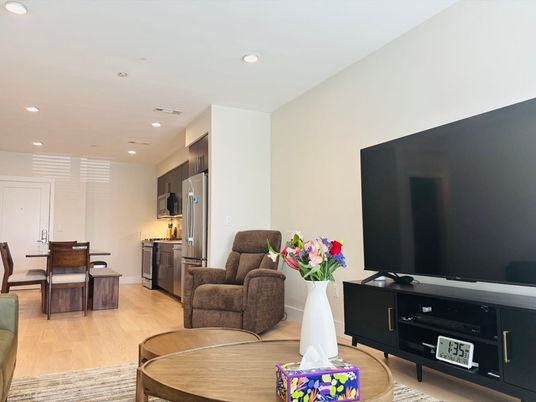 Dining room, Interior, Kitchen, Recessed Lighting, Stainless Steel Appliances, Wood Texture Flooring
