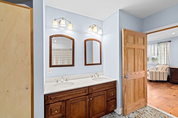 Bathroom, Dual Sink Vanities, Interior, Wood Texture Flooring