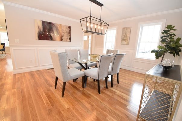 Chandelier, Dining room, Interior, Pendant Lights, Wood Texture Flooring