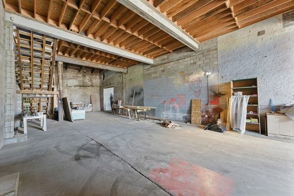Empty room, Interior, Stone Walls, Wooden Beams, Wooden Ceilings