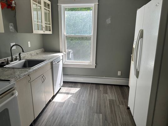Interior, Kitchen, Wood Texture Flooring