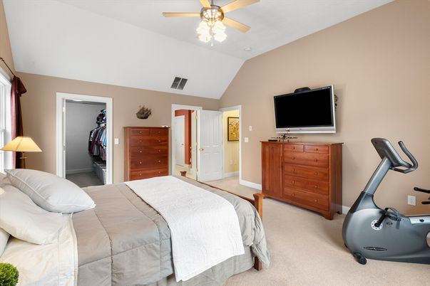 Bedroom, Fitness Equipment, Interior