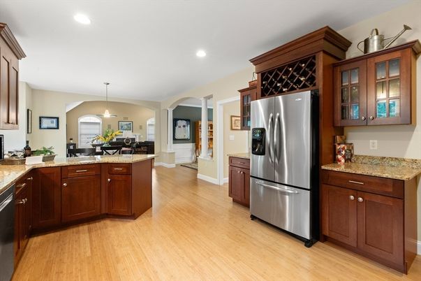 Dining room, Interior, Kitchen, Pendant Lights, Recessed Lighting, Stainless Steel Appliances, Wood Texture Flooring