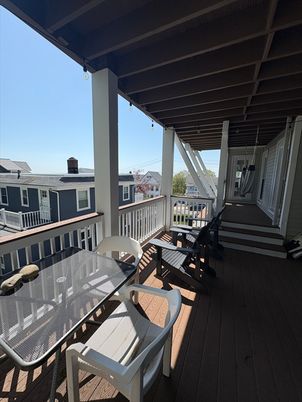 Exterior, Wood Texture Flooring