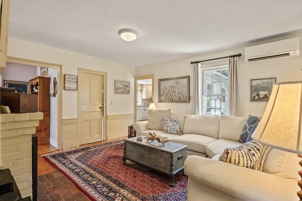 Interior, Living room