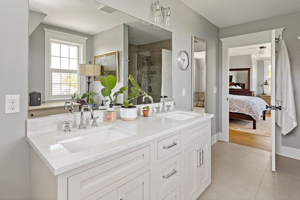 Bathroom, Bedroom, Dual Sink Vanities, Glass Shower, Interior